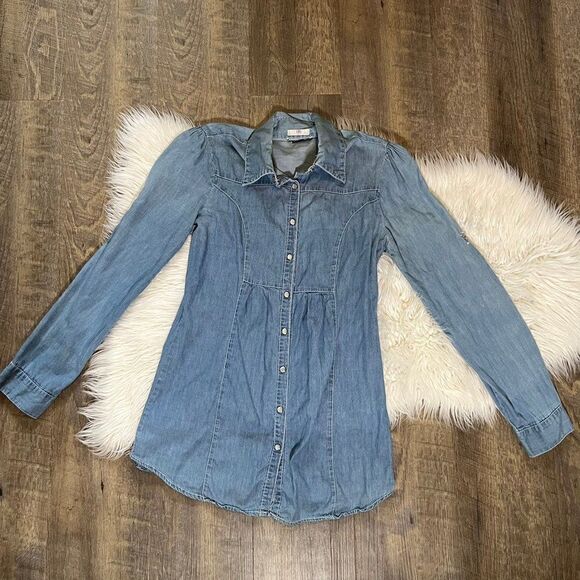 Chambray Long Sleeved Pearl Snap Denim Top Small - Picture 1 of 9